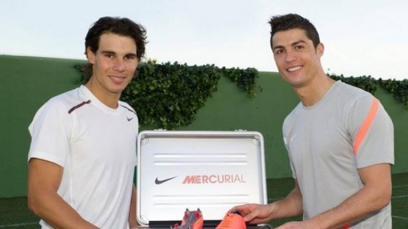 Ronaldo vs Rafa Nadal (2012) Nike Spot TokyVideo