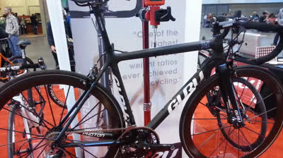 Ultralight road bike Guru Photon Hyperlight 4.9kg