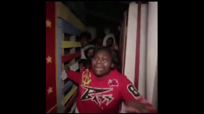 Cuando no estás preparada para ir a una casa del terror