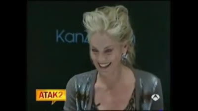 Ataques inoportunos de risa