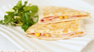 How to make quesadillas?