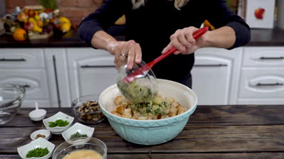 Bread Stuffing: Thanksgiving Side Dish