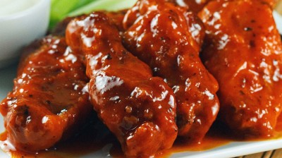 Alitas de pollo picantes