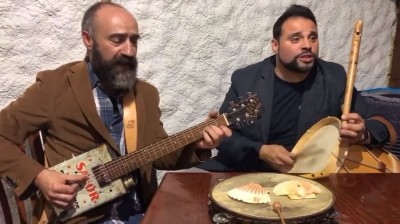 Crea una guitarra eléctrica… ¡Con una lata de gasolina!