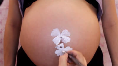 Belly Painting Session