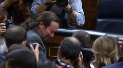 Pablo Iglesias crying after the investiture of Sánchez