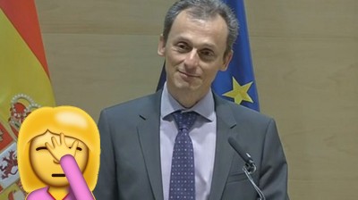 Pedro Duque se lía con el iPad