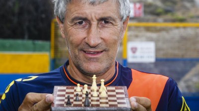La partida de ajedrez de Quique Setién contra Karpov