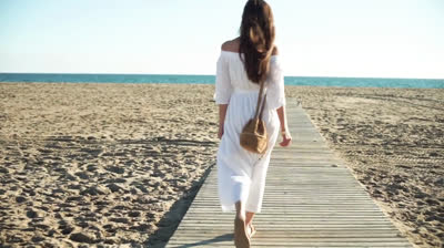 Costume jewerly brand Dayaday closes it doors