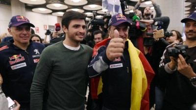 Así fue el recibimiento de la afición española a Carlos Sainz