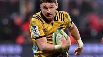 Beauden Barrett humillando a jugadores