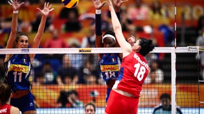 The best saves in volleyball history