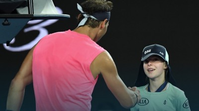 El bonito gesto de Rafa Nadal al golpear a una recogepelotas