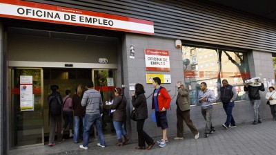 El paro en España baja por debajo de 3 millones de personas