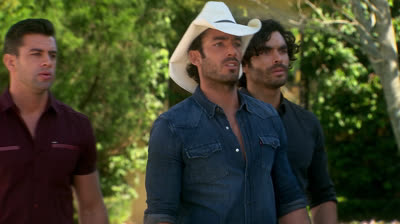 Tierra de Reyes Capítulo 66