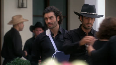 Tierra de Reyes Capítulo 94