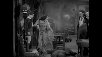 La Familia Monster 2x24 - Español