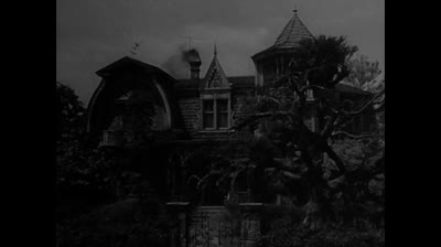 La Familia Monster 2x32 - Español