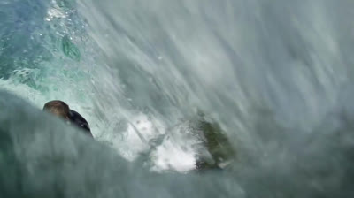 How To Pivot & Swing To Catch A Wave | Detailed Surf Tutorial