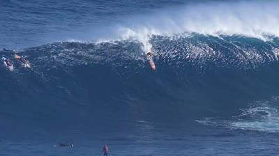 The Best (As in Worst) Surfing Wipeouts of 2016