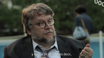 El proceso de creación de la mano del cineasta, Guillermo del Toro para la UOC.
