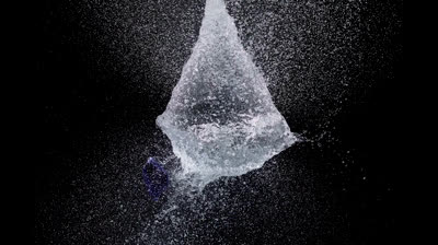 Freeze motion with flash