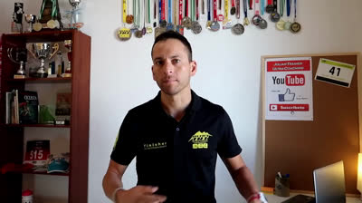 Swimming crawl technique for triathlon