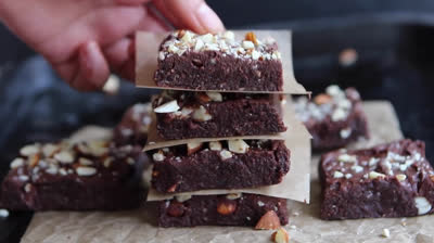 No-Bake brownies full of goodness (Vegan, Gluten Free) 