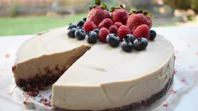 Ultimate vegan cheesecake - no bake 