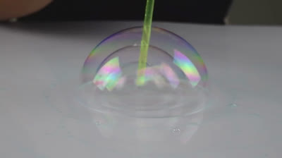 7 experiments to make at home