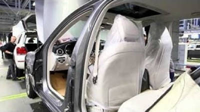 Assembly line of the Mercedes-Benz C-Class