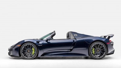 Porsche 918 Spyder assembly line