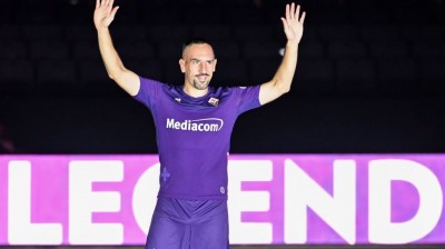 Amazing presentation of Ribery with the Fiorentina