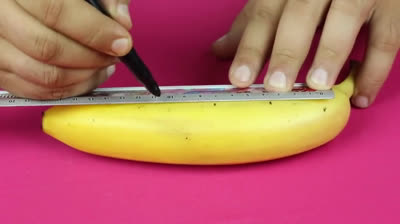 Carga tu móvil con un plátano