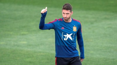 ¡Espectacular gol de Sergio Ramos de falta!