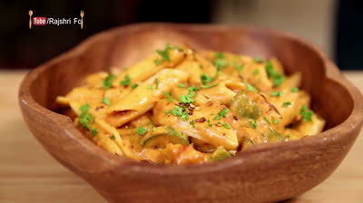 Receta de pasta en salsa rojiblanca