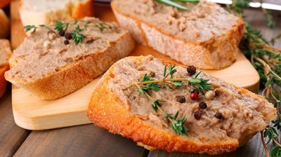 Cuban style chicken spread