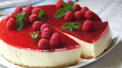 Homemade cheesecake