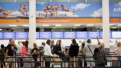 La quiebra de Thomas Cook deja a 600.000 personas tiradas