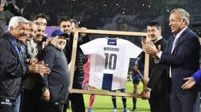 Fireworks to welcome Maradona in Cordoba