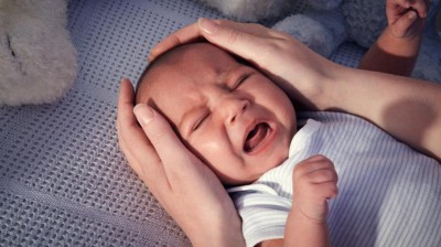 How to calm down a baby that won't stop crying