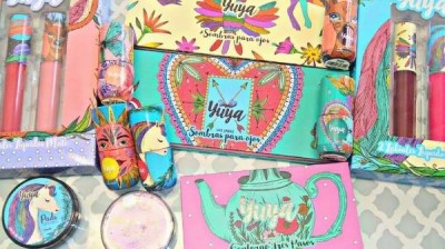 Testing Yuya's makeup