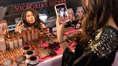 Maquíllate como Victoria's Secret