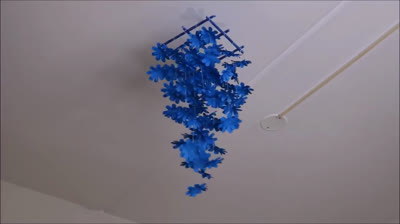 Handmade decoration: Hanging flowers