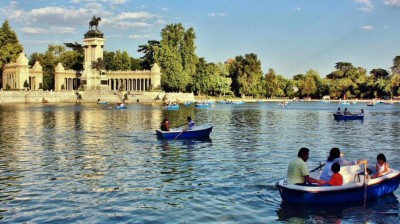 Visit to the Retiro Park and Temple of Debod - Madrid